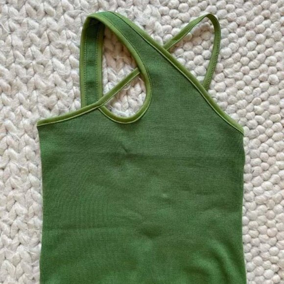 Green cross sleeveless camisole top - Picture 3 of 6